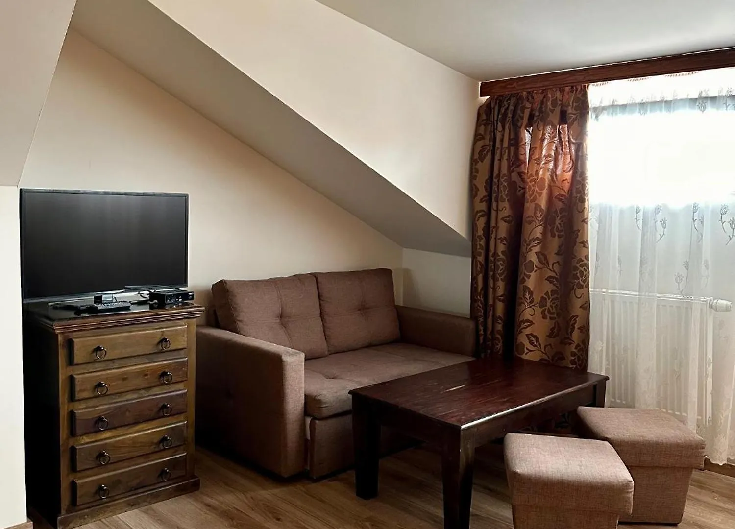 ** Guest house Hotelik Korona Raszyn Poland